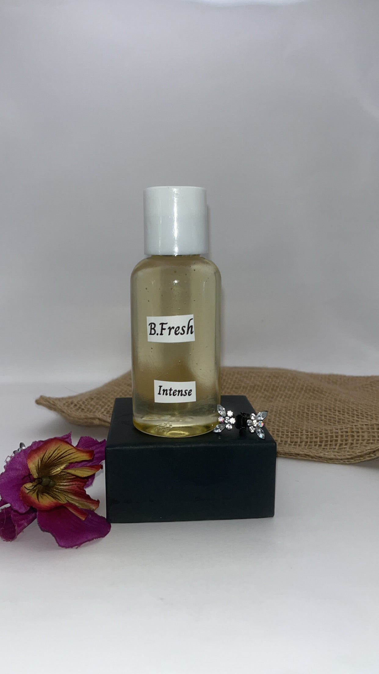 B.Fresh Body oil (Classic/Intense)